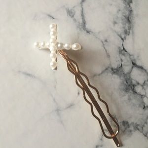 Handmade Pearl X Hairpin